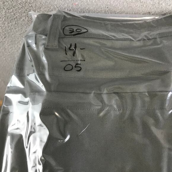 Lululemon Men ABC Trouser size 30 slim Warpstream - Picture 8 of 8